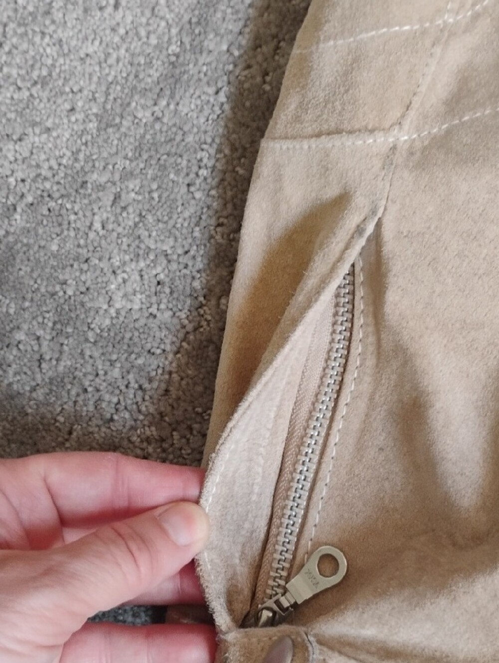 Wilsons Leather Beige Suede Zip Front Jacket - Picture 9 of 12
